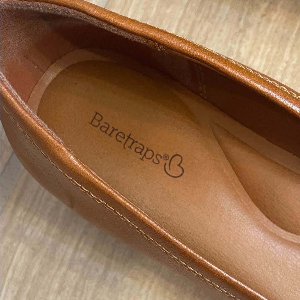 BareTraps UEC Sz 9.5 “Covette” Leather Round-Toe wedged in Cognac - Picture 7 of 9